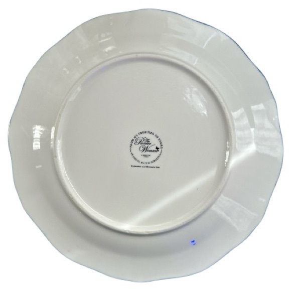 π Pioneer Woman Heritage Floral Rose 4 Dinner Plates - Picture 7 of 13